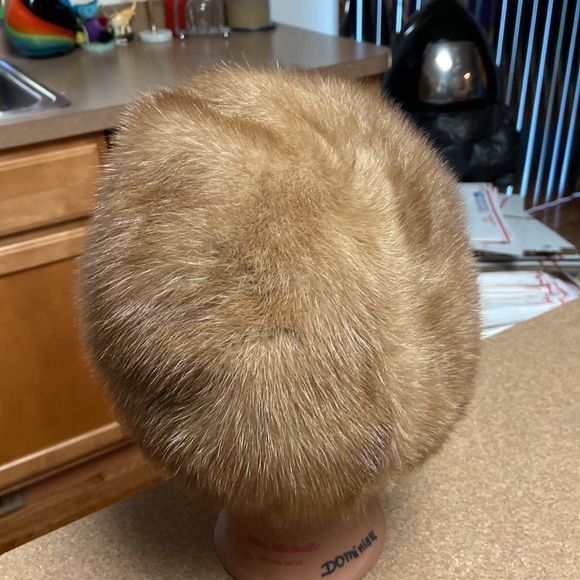 Mr.R Genuine Mink Hat - Picture 3 of 7
